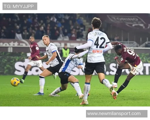 都灵队长萨帕塔打破进球荒重返赛场感慨未能带队获胜