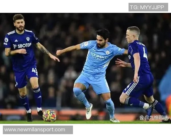 利兹主帅批评曼城战术安排称其虽不违规但违背公平竞争精神