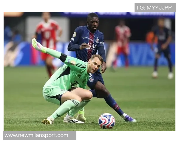 杜埃称赞登贝莱为球队领袖强调全力争夺每一个奖杯的决心