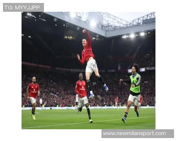 德里赫特谈曼联本赛季目标力争重返欧冠展现球队进步与提升潜力